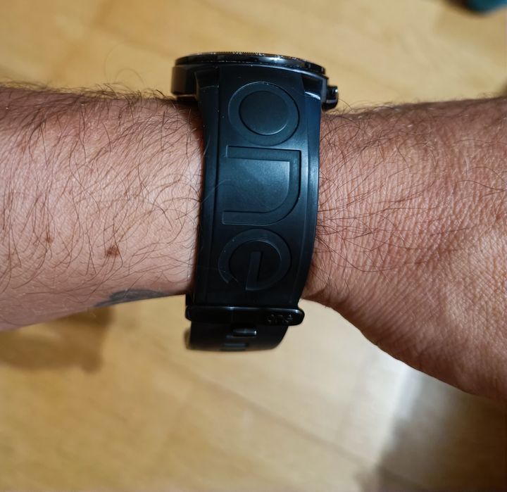 Relógio unissexo ONE