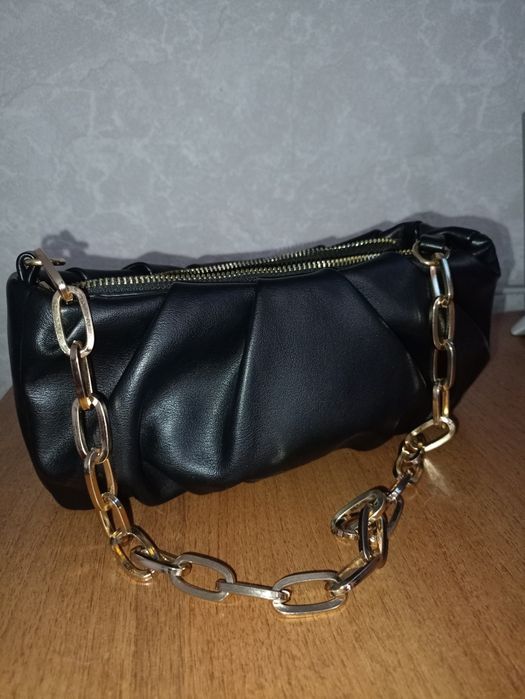 Жіноча сумочка Bershka