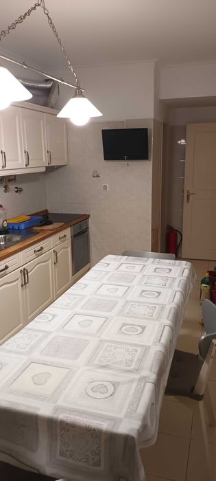 Quarto Mobilado em Mem Martins