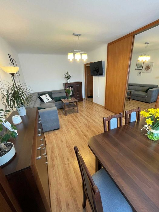 Kawalerka 34 m² w centrum Mławy | Niski czynsz | Z wyposażeniem