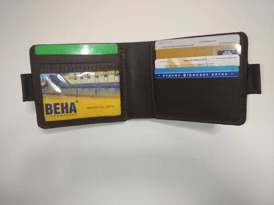 Шкіряний гаманець коричневого кольору