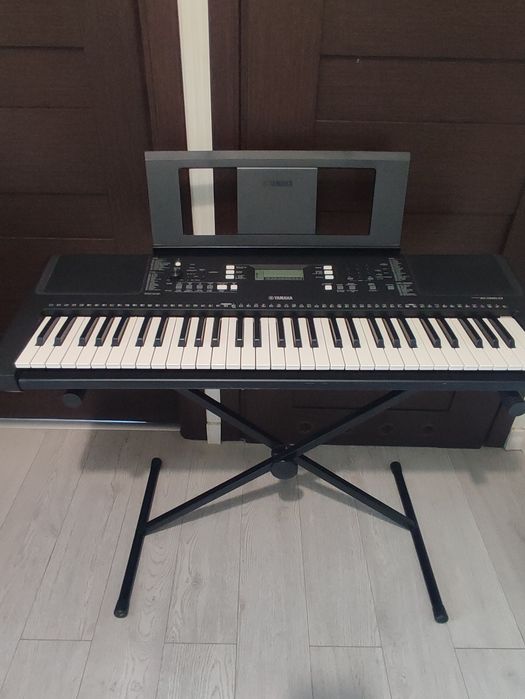 Keyboard Yamaha, stan bardzo dobry