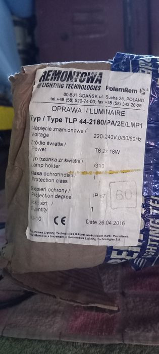 Oprawa oświetleniowa kompletna