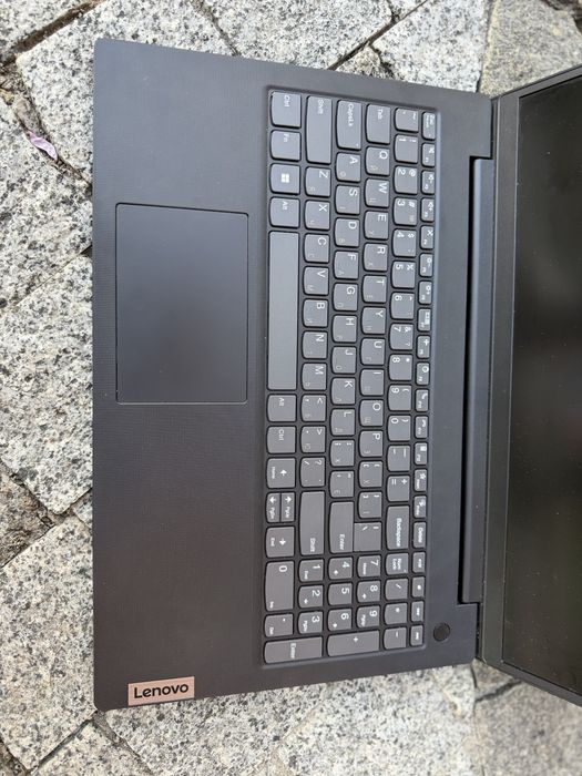 Lenovo V15 G4 IAH i5-12500H 16GB 512GB SSD ноутбук 15.6 Full HD Windows 11