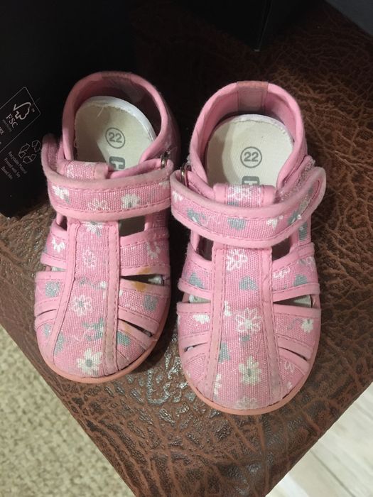 Капці chicco для дівчинки