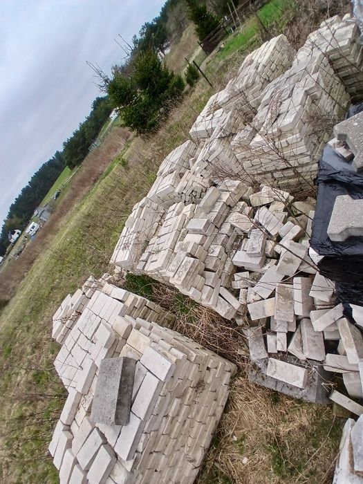 Cegły białe ok. 5000 sz.