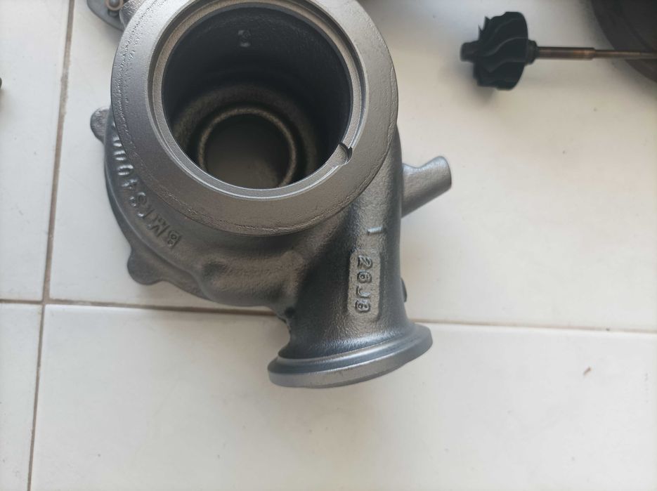 Turbo de bmw X 1   1.6 diesel de 2019