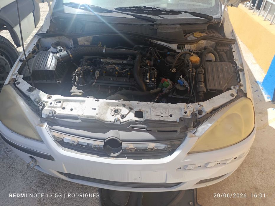 Opel Corsa C para peças