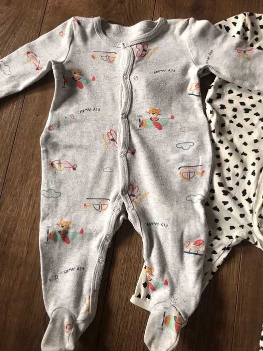 pajacyki niemowlęce 2 sztuki