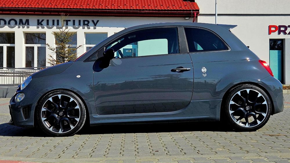 Abarth 595 COMPETIZIONE 1.4 TURBO 180PS Xenon Sabelt Carbon Bilstein Szpera 17''