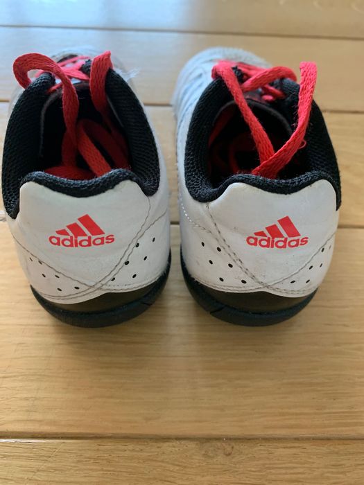 Buciki turfy do piłki nożnej w rozm. 29 Adidas