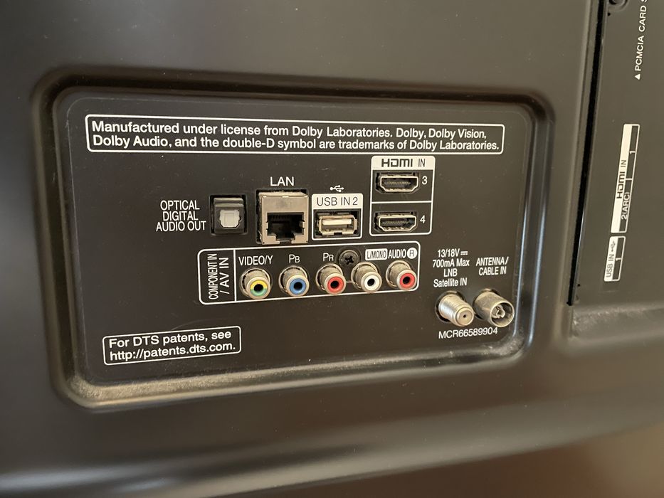 TV LG 50” 4K para peças