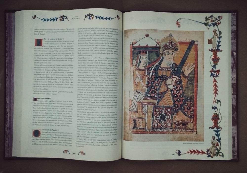 Livro: Bíblia Sagrada: Antigo Testamento Ilustrado - Tomo 1