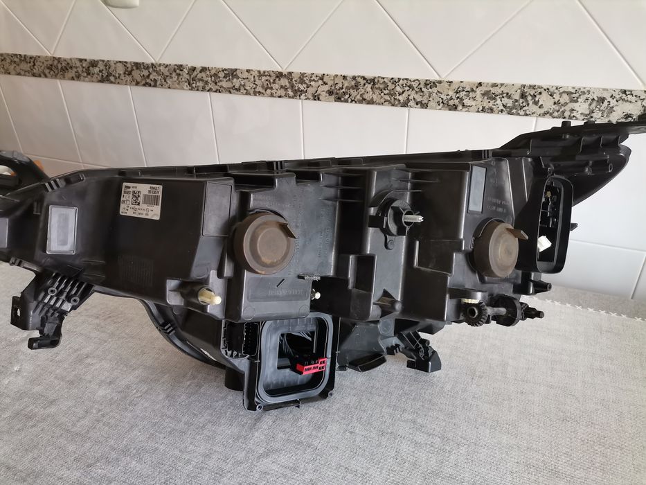 Farol Led para Renault Megane IV
