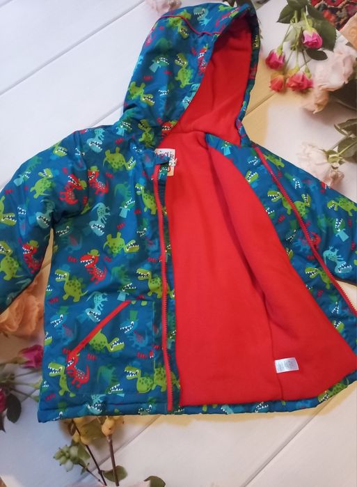 Куртка для хлопчика 5-6 років з динозавриками