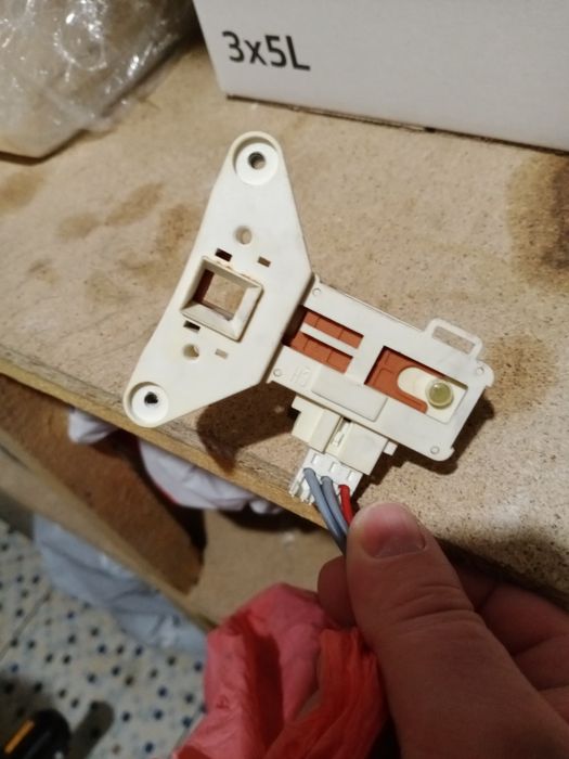 Запчасти к стиральной машине electrolux.