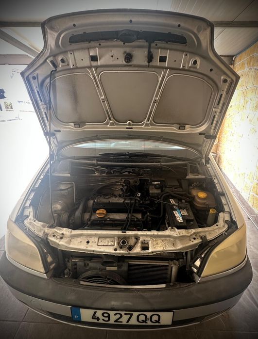 Opel Zafira 1.6i