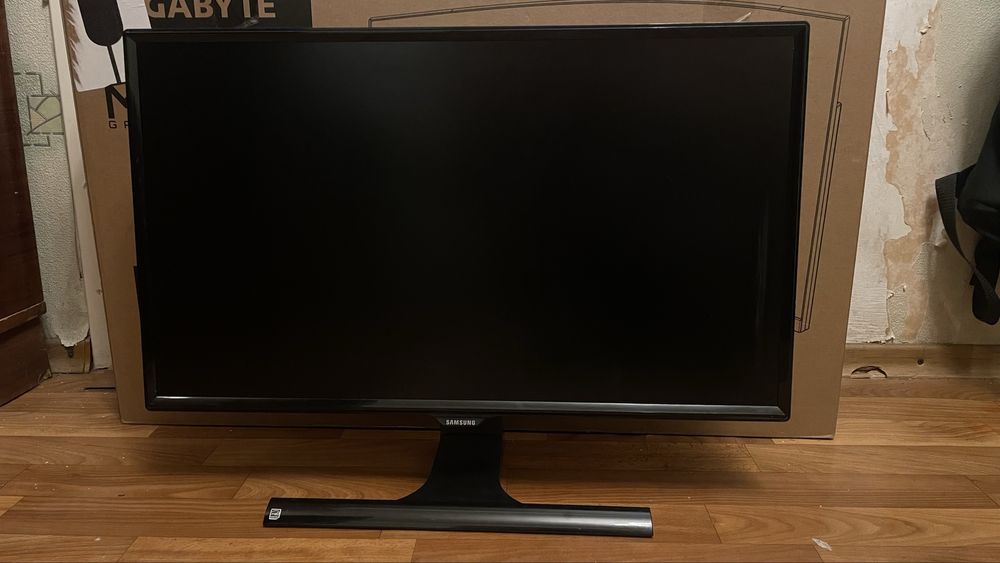 Монітор 27" Samsung S27E390H