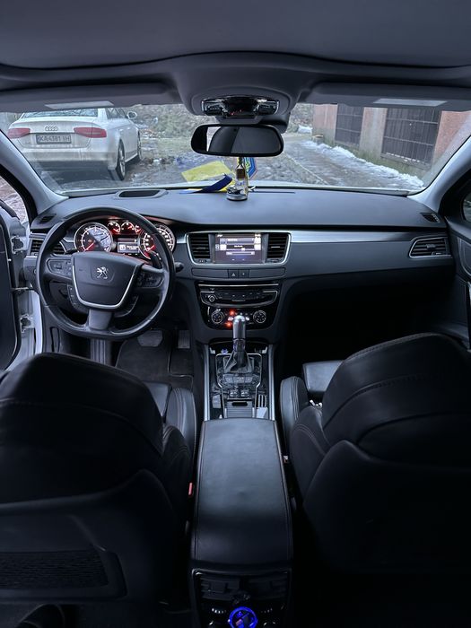 Пежо 508 RXH (підвищений комфорт)