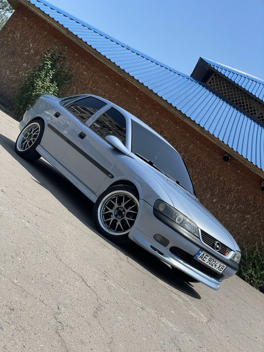 Опель вектра б в обвесе