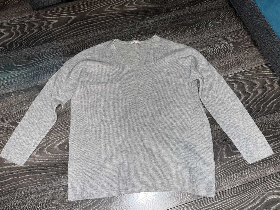 sweter rozm 40 szary
