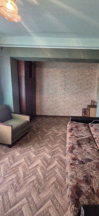 Продам 1 к квартиру, р-н Центра.