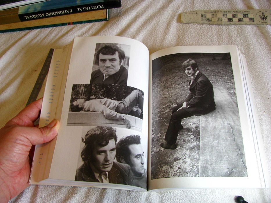 Livro "Monty Python Autobiografia pelos Monty Python"