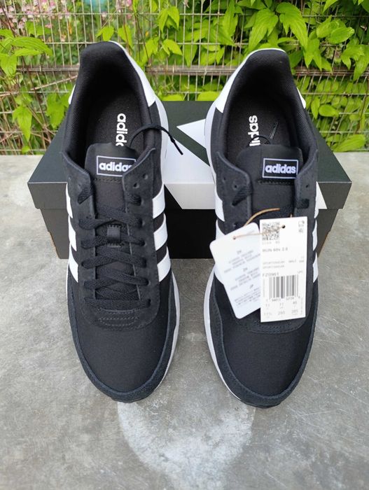 Кросівки Adidas Run 60s Performance р. 44-46 EU устілка 28-29,5 см. Original USA