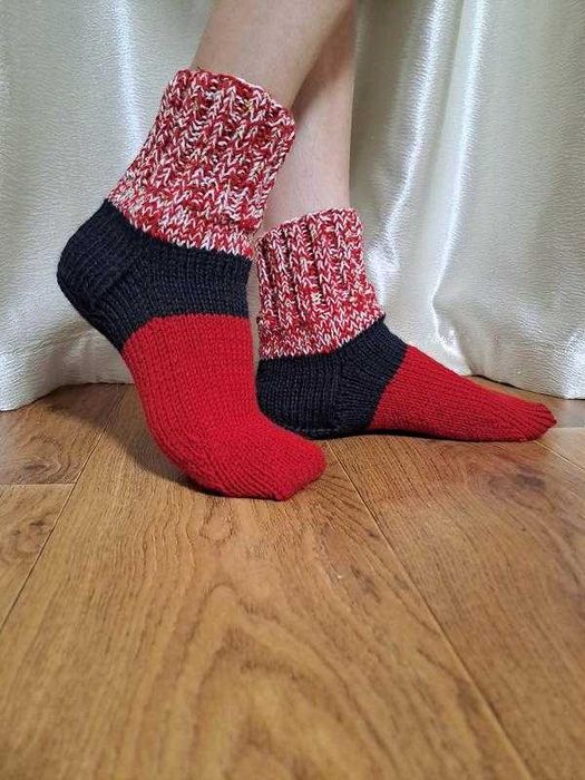 Вязаные носки, теплые
