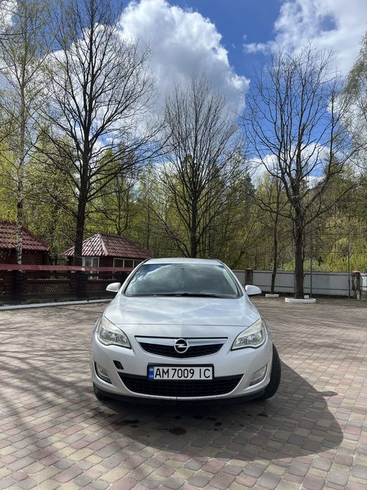 Opel Astra J Sports Tourer