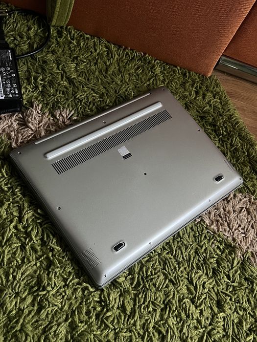 Ноутбук Lenovo ideapad 330S-14IKB в гарному стані ram 8gb ssd 128gb