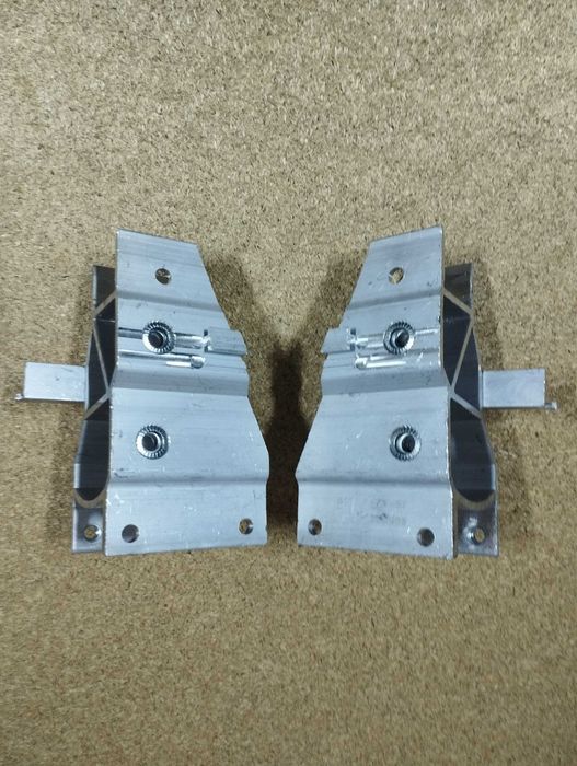 BMW X3 G01 G02 Кронштейн 7399965 радіатора 7399966 51117473457 7473458