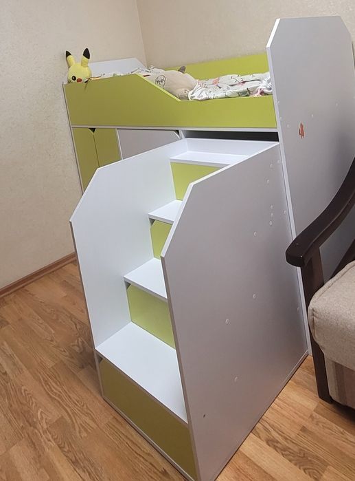 Дитяче ліжко-горище з шафою та шухлядами + матрац (Харків)