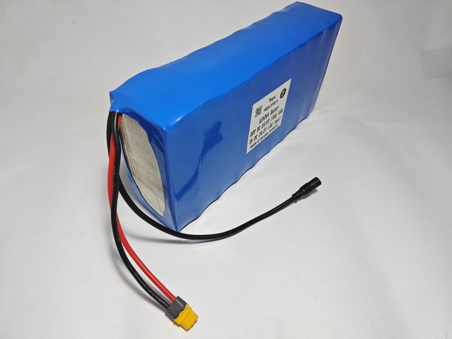 LiFePO4 аккумулятор 25,6V 30Ah в термоусадке с BMS