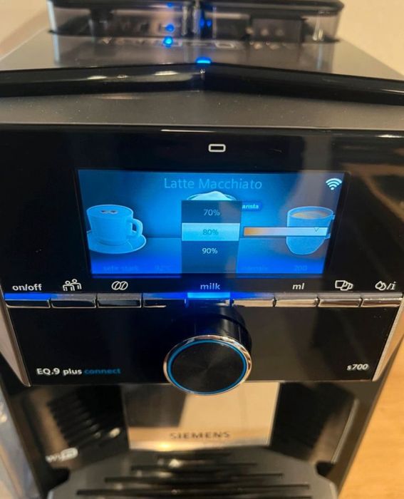 Ekspres do kawy Siemens EQ9