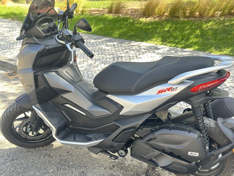 Mota Aprilia 2024 SR/GT