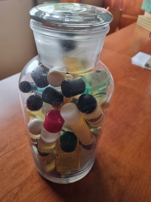 Frasco decorativo com Amenities