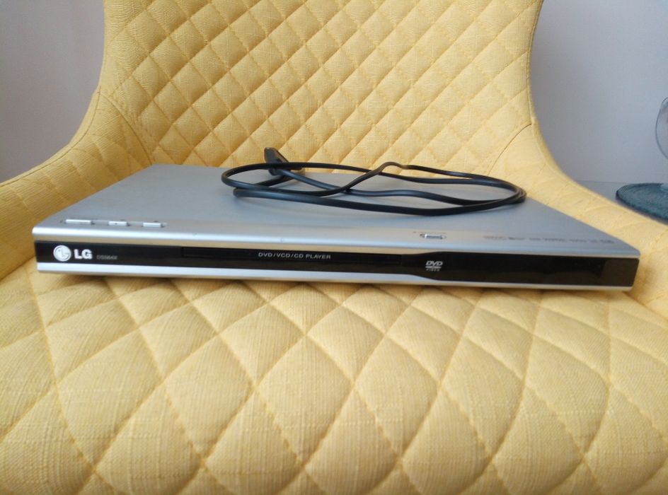 dvd/vcd/cd Плейер LG ds 564x
