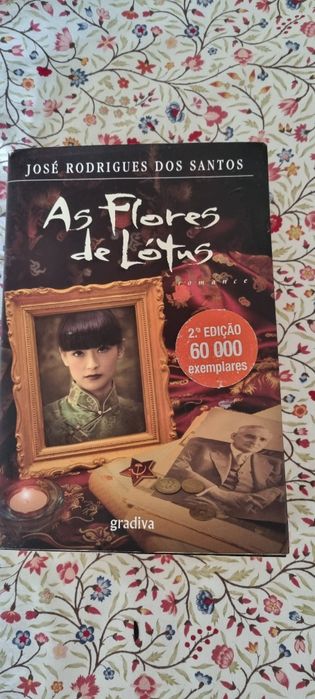 Livro As Flores de Lótus
