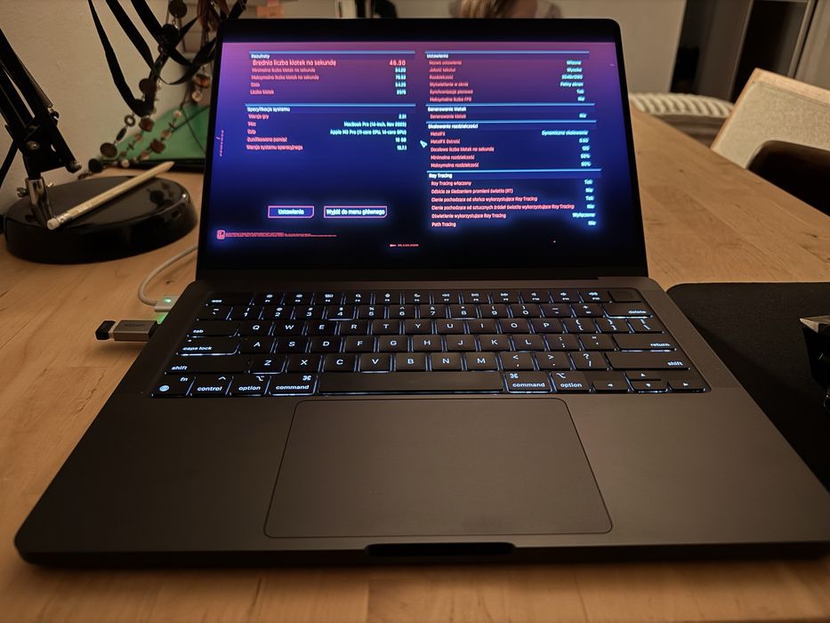 Apple Macbook Pro M3 Pro 18GB, SSD 512, Retina 11-CPU, 14-GPU