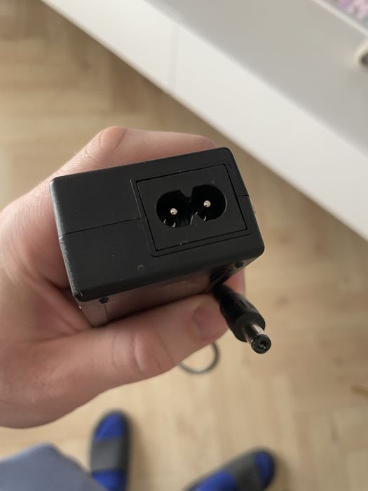 Zasilacz AC adapter) do sprzętu audio Harman/Kardon