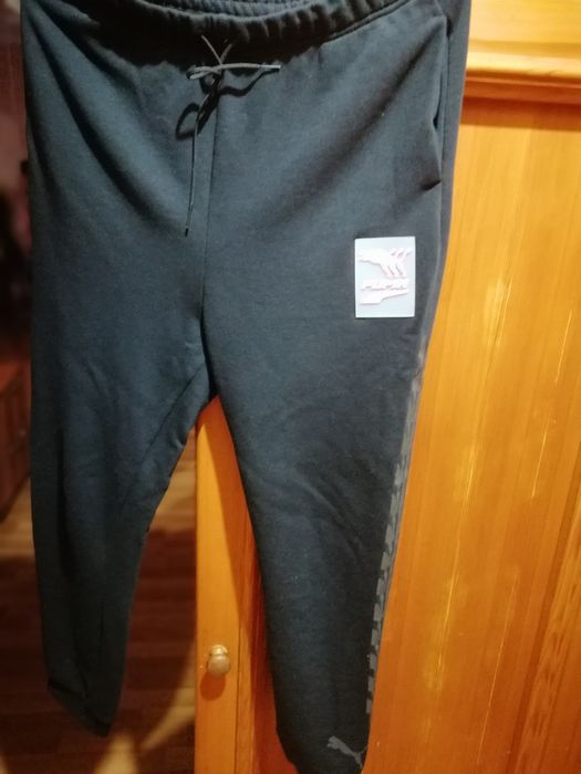 Продам костюм Puma