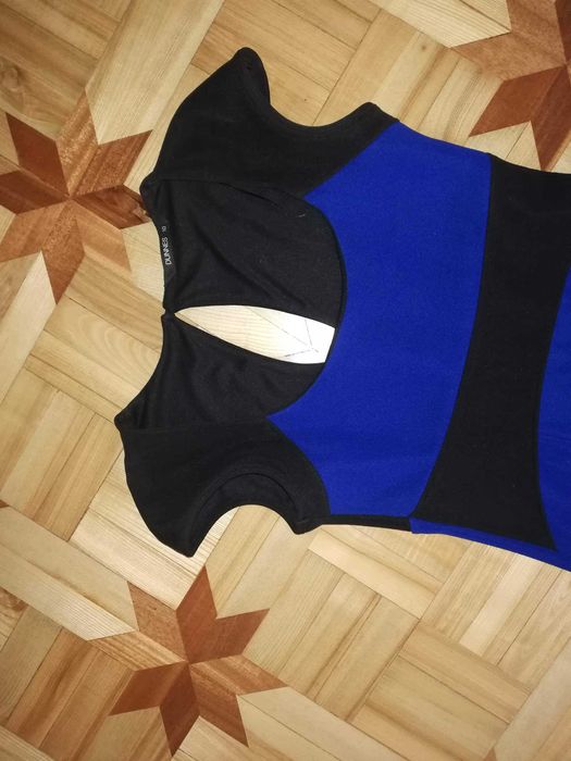 Sukienka ołówkowa rozm.38