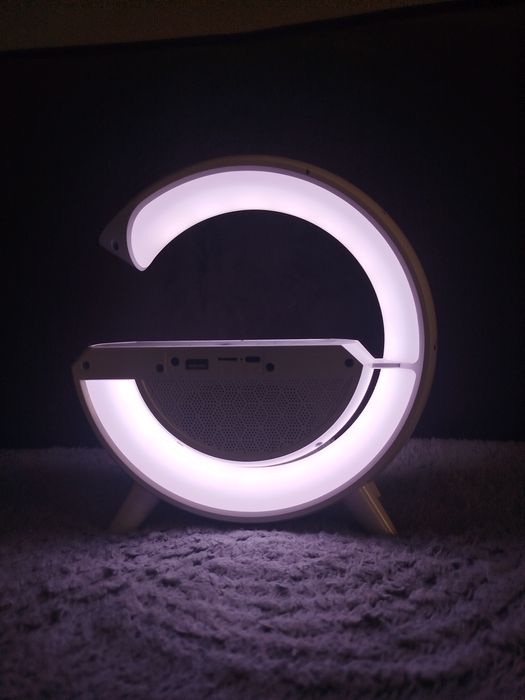 Колонка з RGB підсвідкой