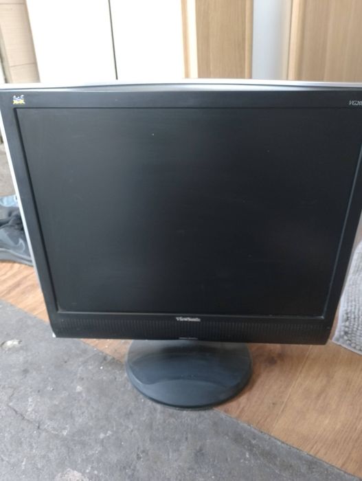 Sprzedam monitor używany