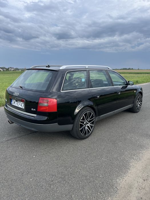 Audi A6  2.4 v6 c5 zadbane skura