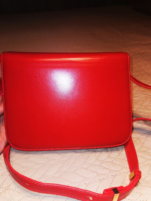 Czerwona torebka