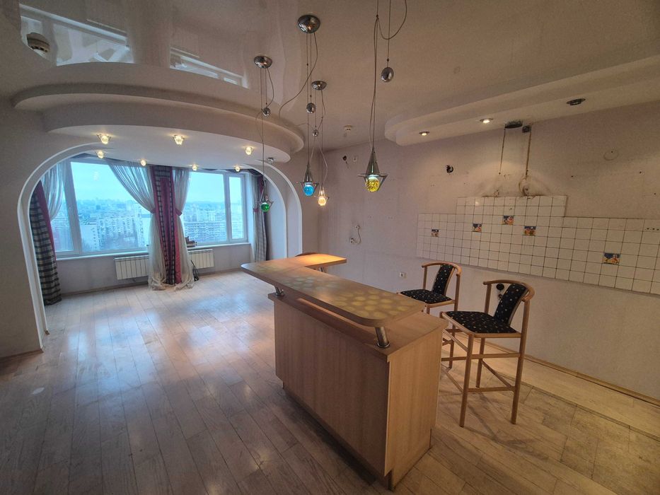 Оболонь, найкраща ціна, продаж квартири, метро Мінська, пентхаус