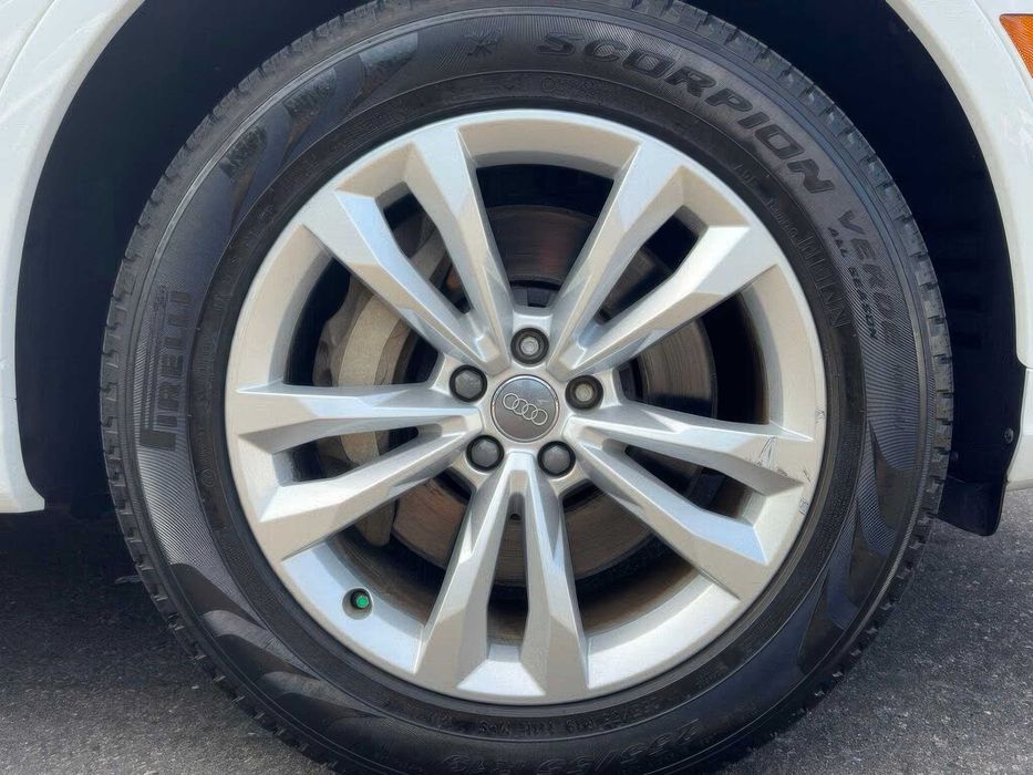 Audi Q7 3.0T      2018