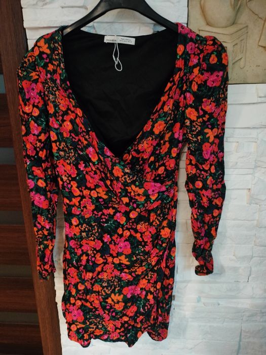Sukienka pull&bear rozmiar 36